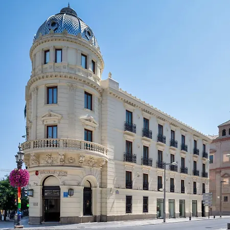 Nh Collection Victoria Hotel 4*